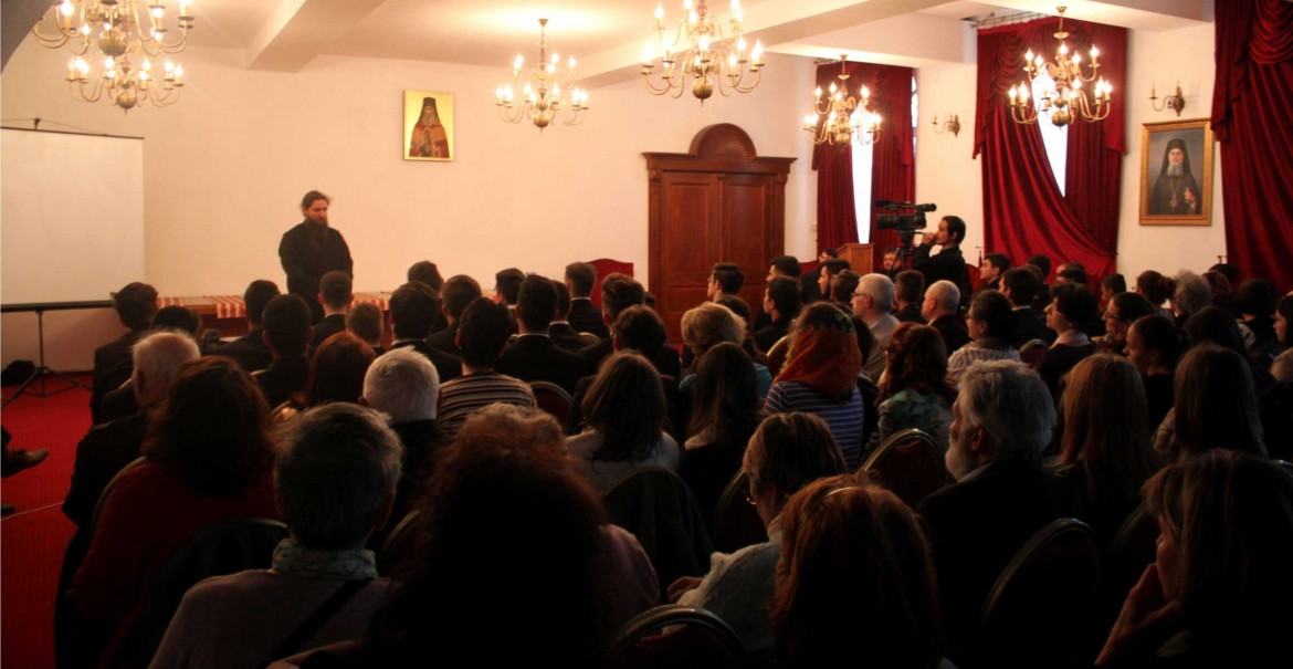 Conferință la Râmnic - Părintele Pantelimon de la Oașa